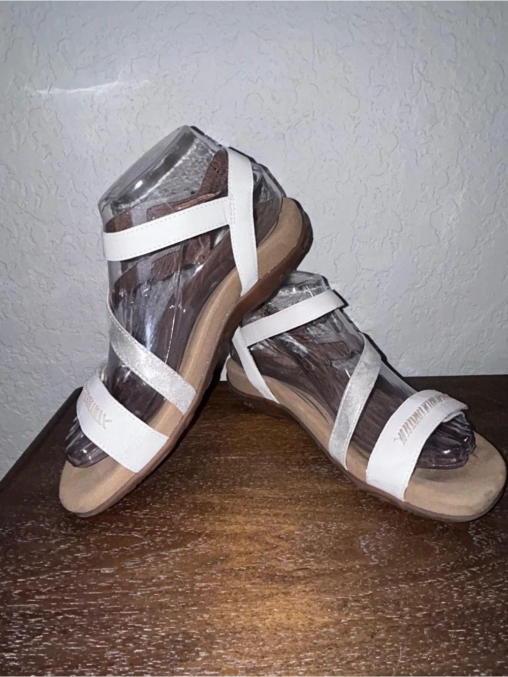 Aetrex Gabby Self-Attached Strap Slip On Sandal Shoes